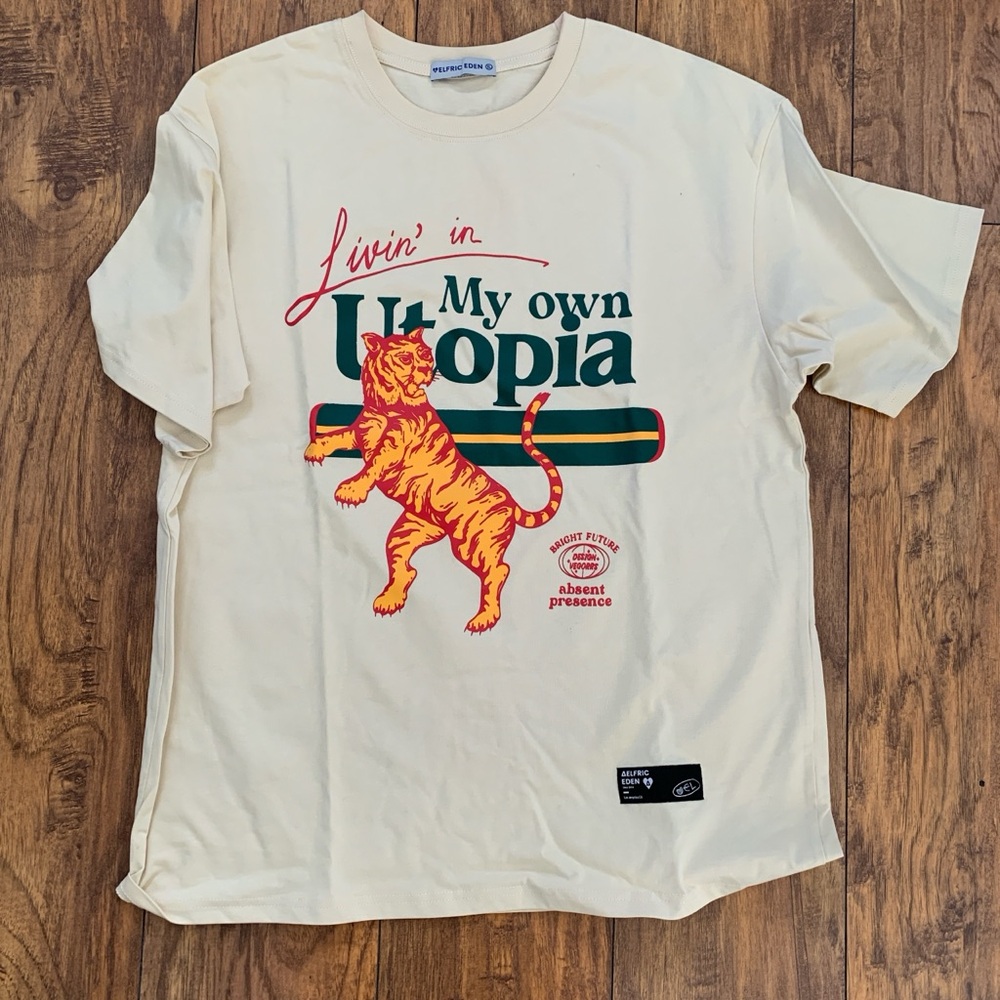 Livin' in My Own Utopia Graphic Tee - Cream
